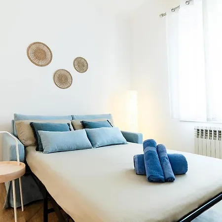 Casa Elegante Nel Cuore Di Con Terrazza 博洛尼亚