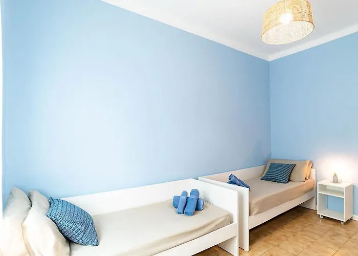 Casa Elegante Nel Cuore Di Con Terrazza Apartamento *